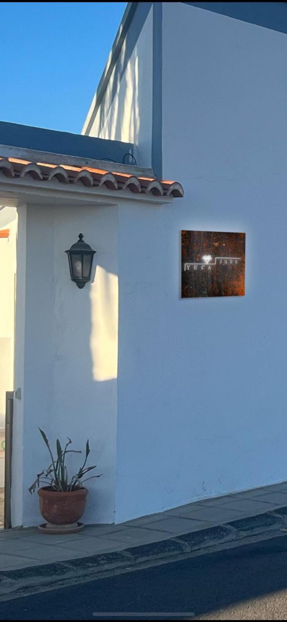 Yucajaus Villa Teguise  Exteriör bild